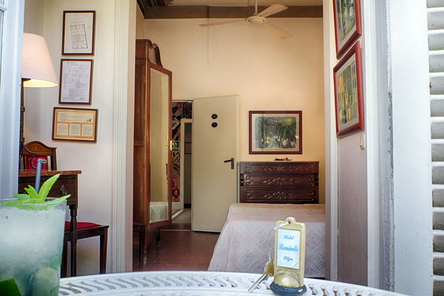 Medium Romantic Hotel Sitges
