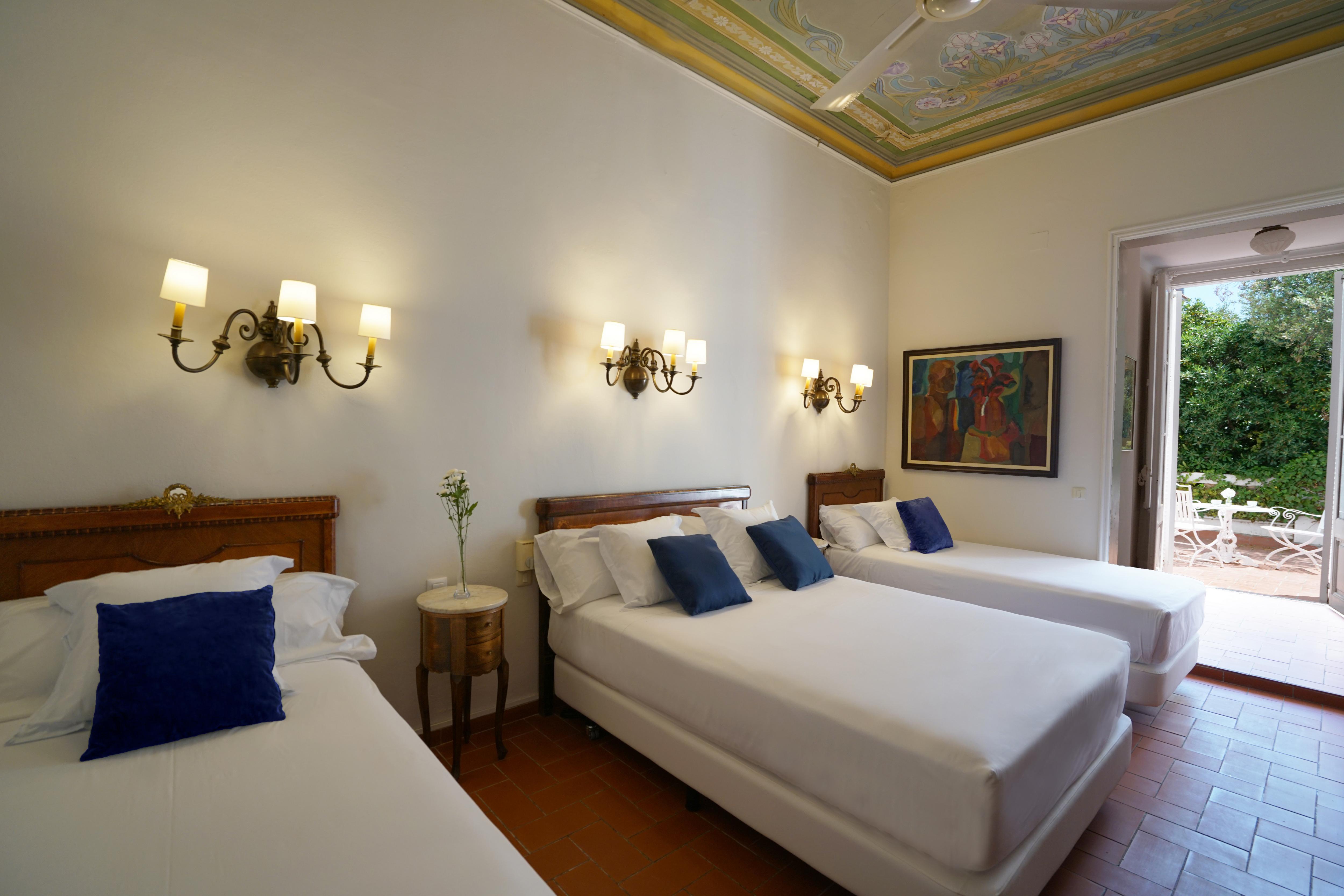 Medium Romantic 2* Sitges