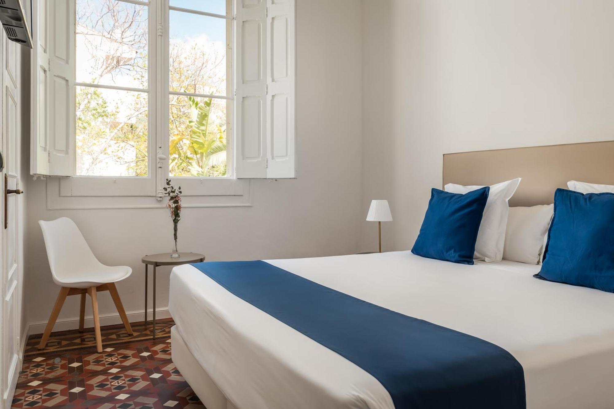 Medium Romantic Hotel 2*