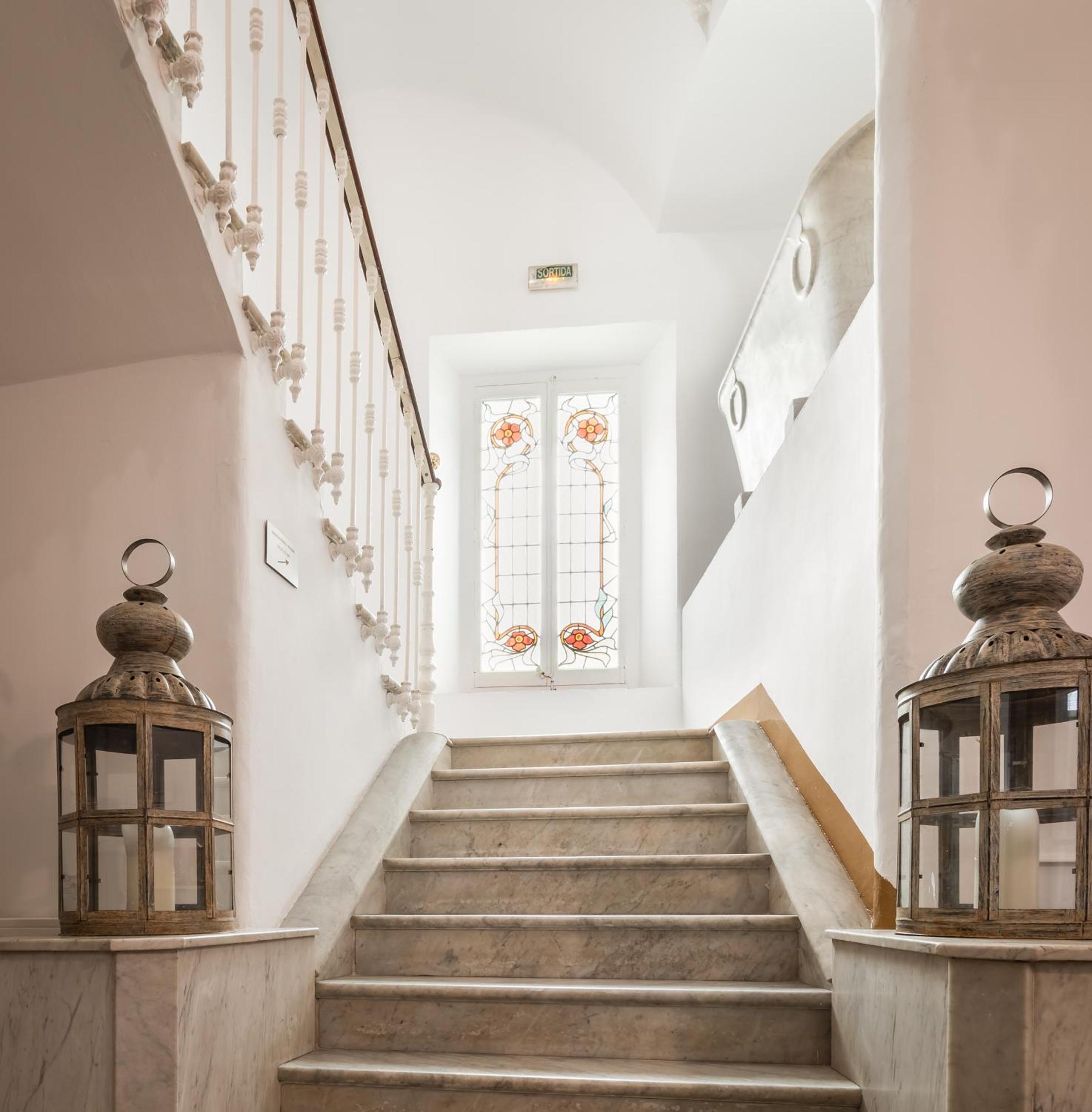 Medium Romantic Hotel 2*